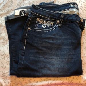 Love Indigo Premium Capri Jeans— Size 16P